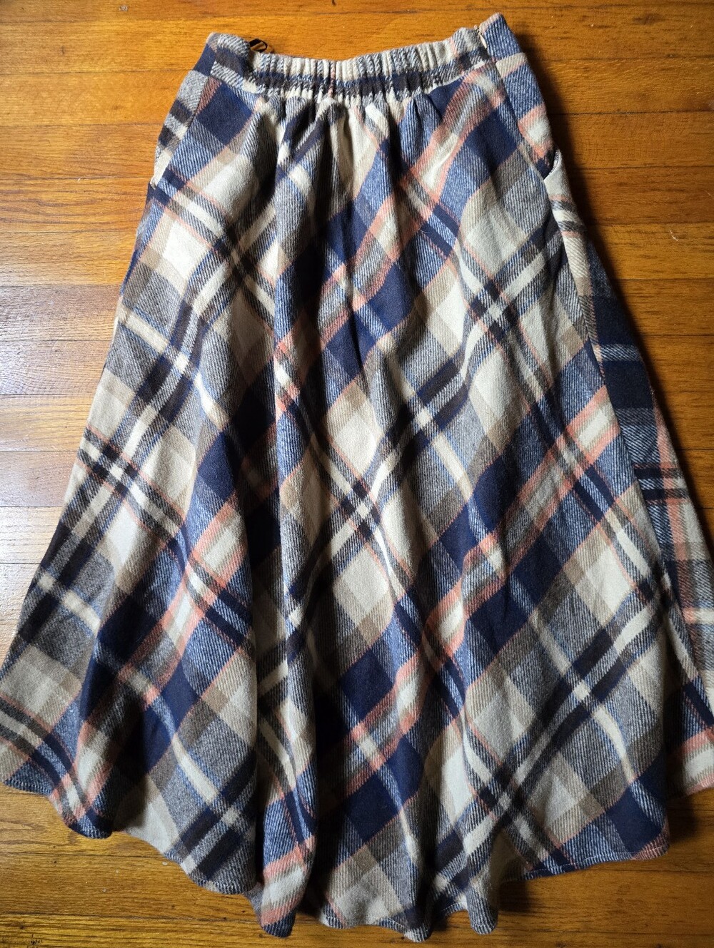 Plaid Flannel Maxi Skirt Wool Blend Small A Line Classic Navy Tan Fall Color 4 6 - Picture 6 of 6